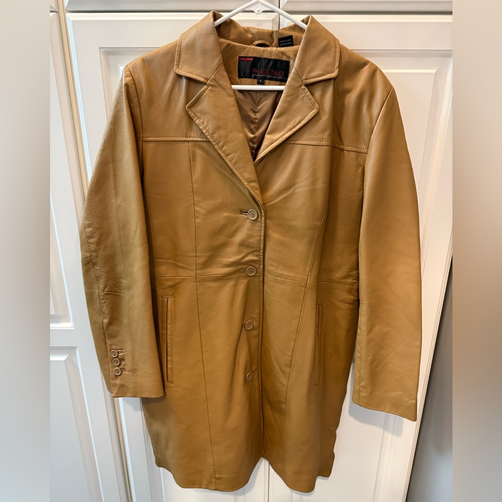 Phase Two Camel Brown Women’s Leather Jacket Coat Size Large Collared Vintage